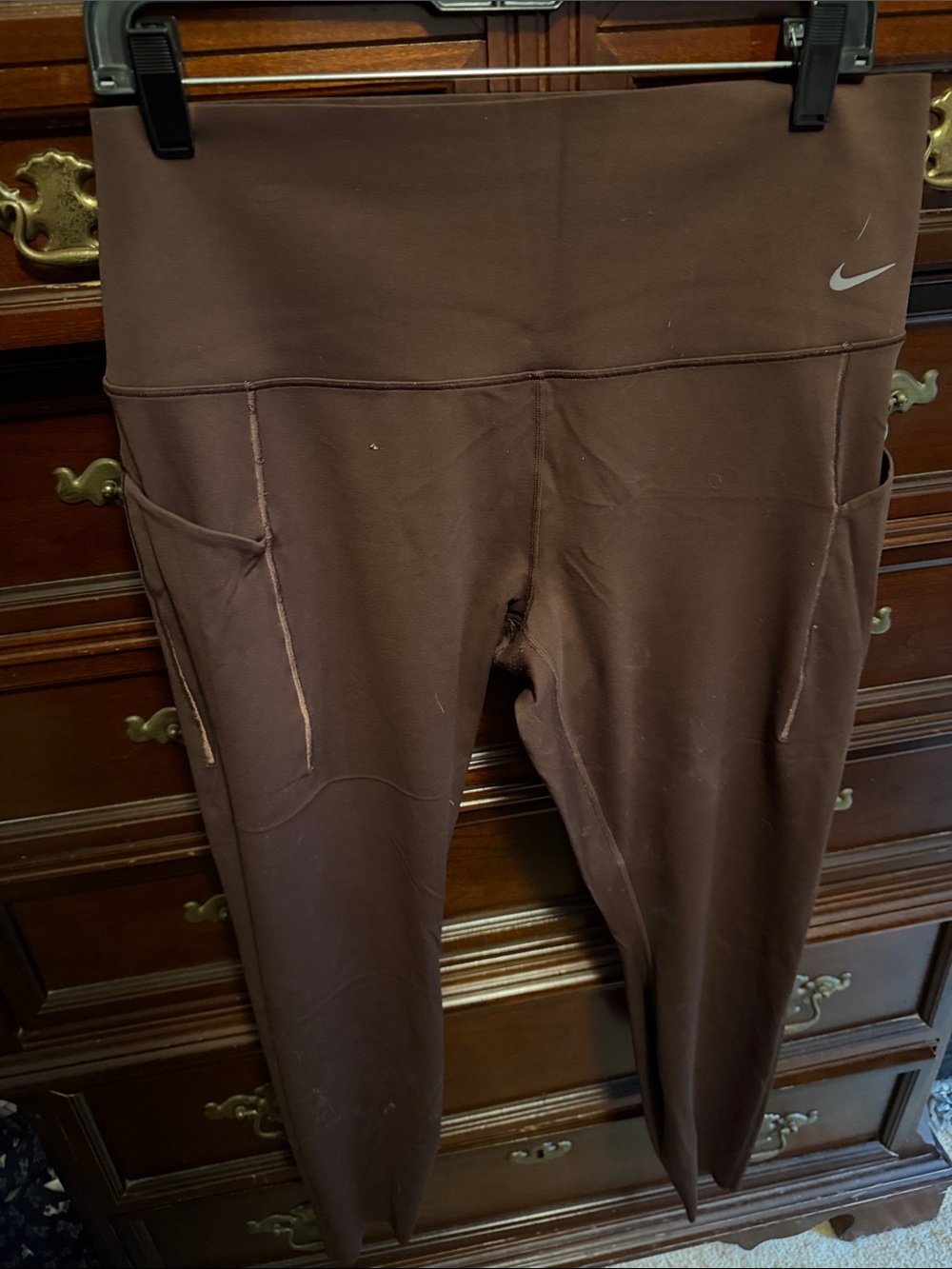Nike Universa Chocolate Brown High-Waist Leggings with Side Pockets 7/8